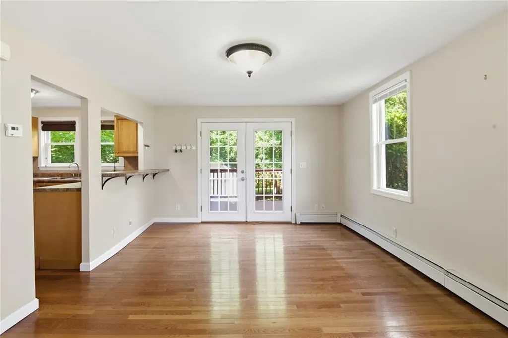 865 Pontiac Avenue Cranston RI 02910