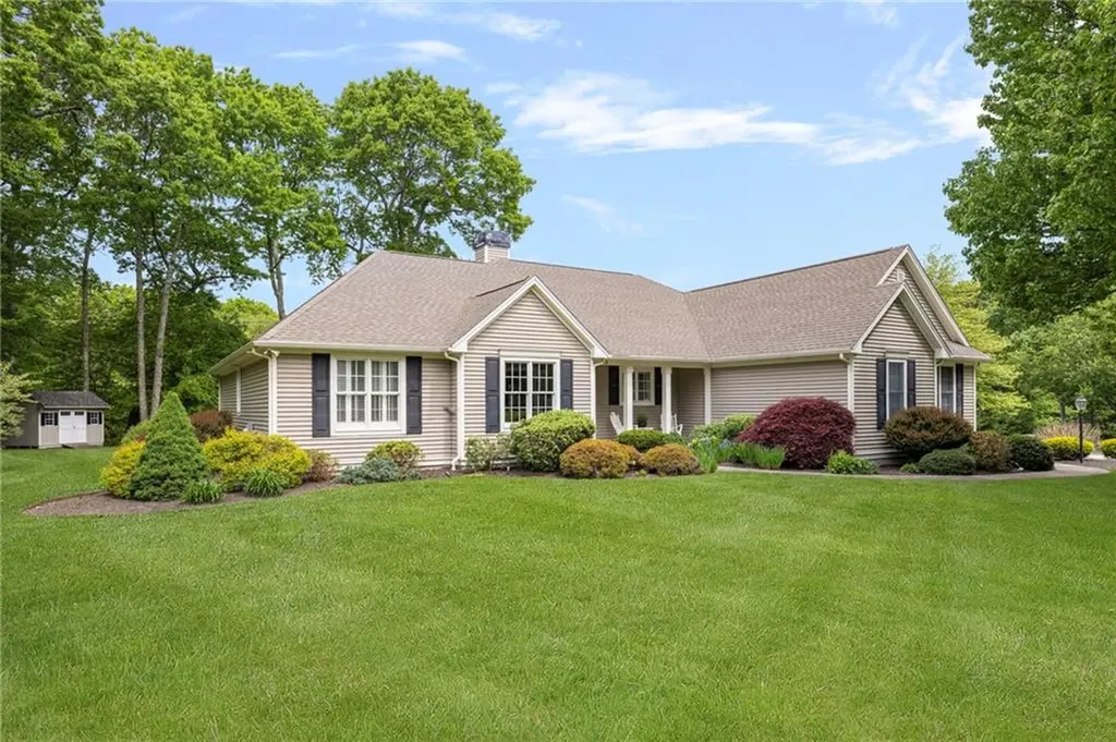 80 Douglas Drive North Kingstown RI 02874
