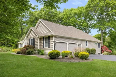 80 Douglas Drive North Kingstown RI 02874