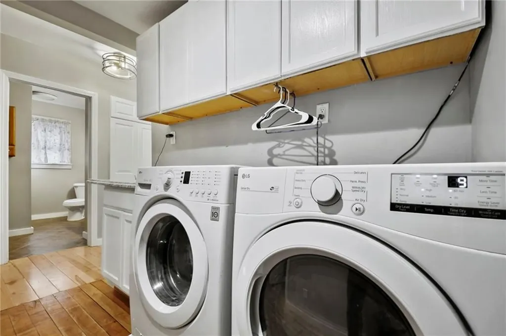 1381 Putnam Pike Glocester RI 02814
