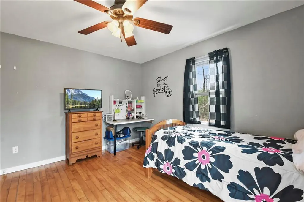 1381 Putnam Pike Glocester RI 02814