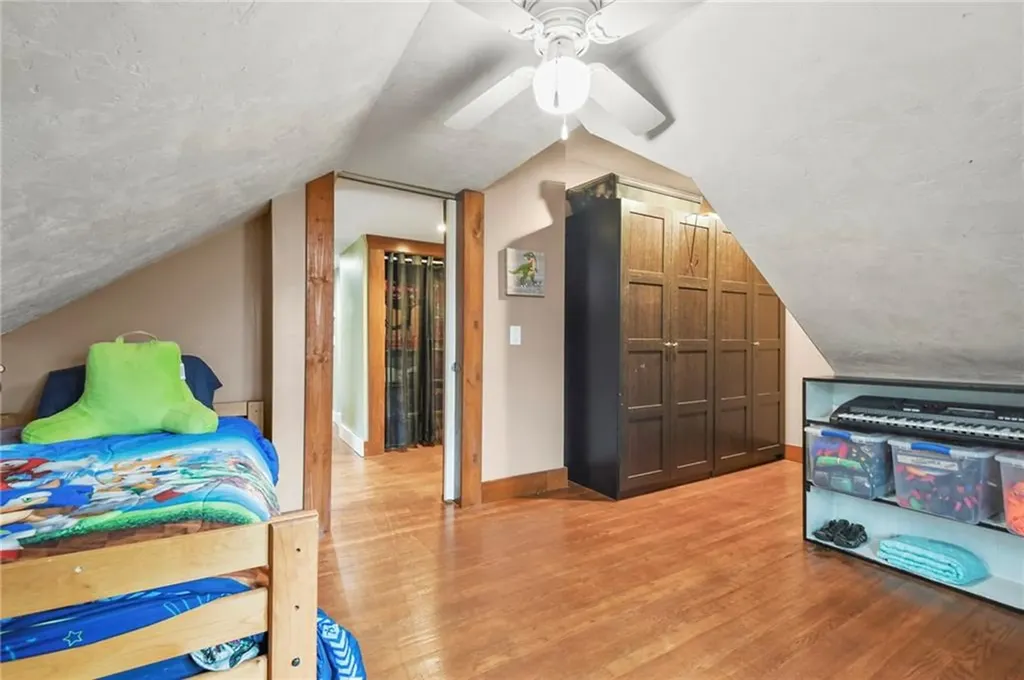 1381 Putnam Pike Glocester RI 02814