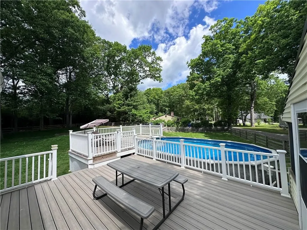 1381 Putnam Pike Glocester RI 02814