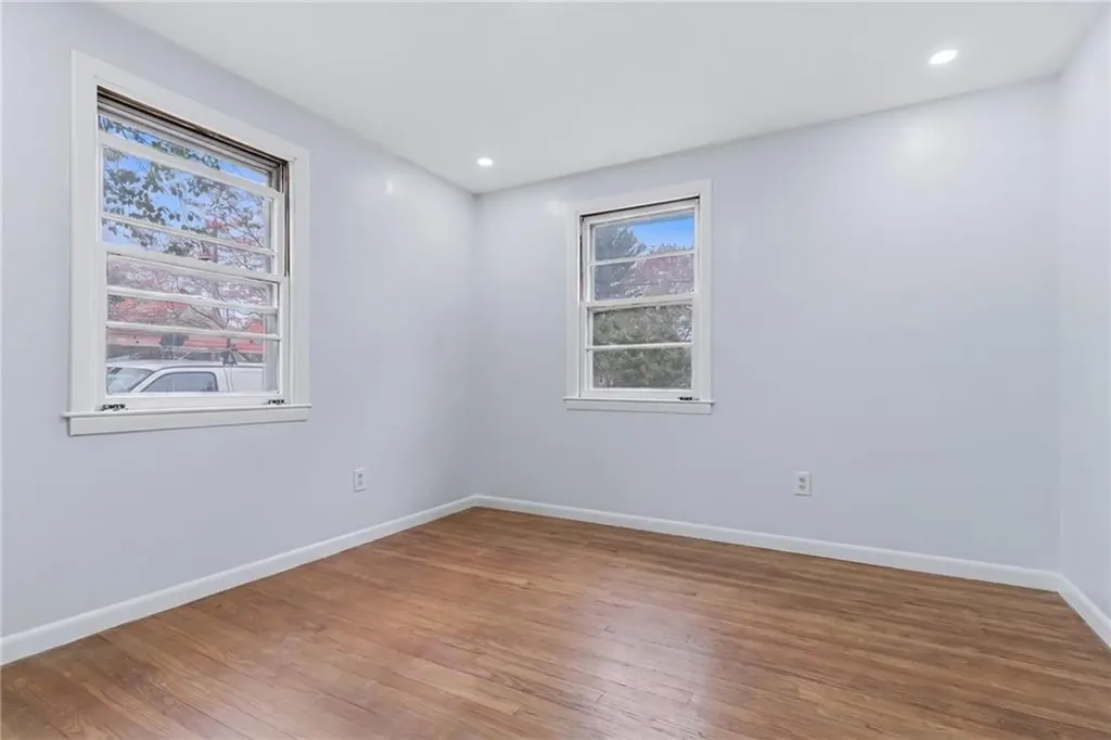 27 Douglas Circle Smithfield RI 02828