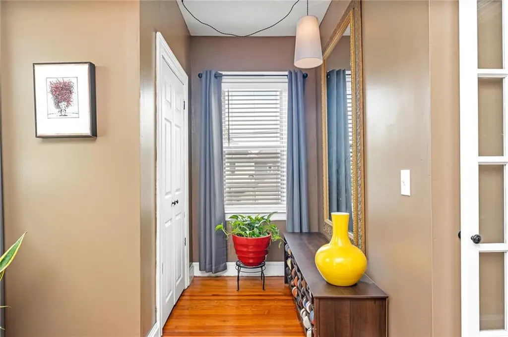 5 Dennis Avenue Cranston RI 02905