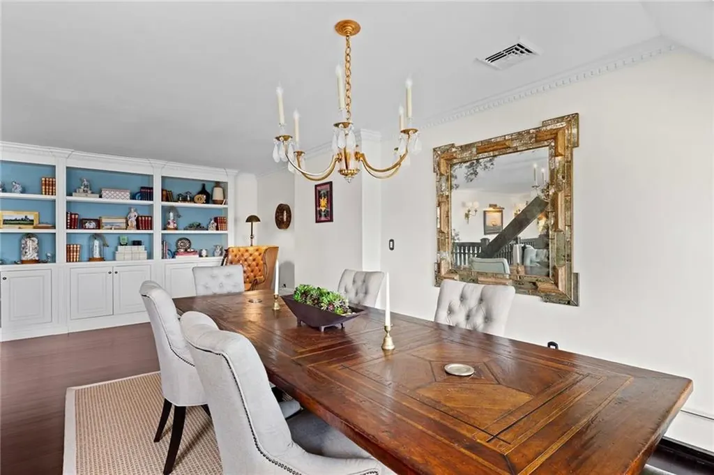 127 Harrison Avenue Newport RI 02840