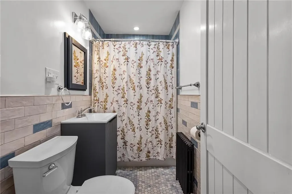 1223 Cumberland Hill Road Woonsocket RI 02895