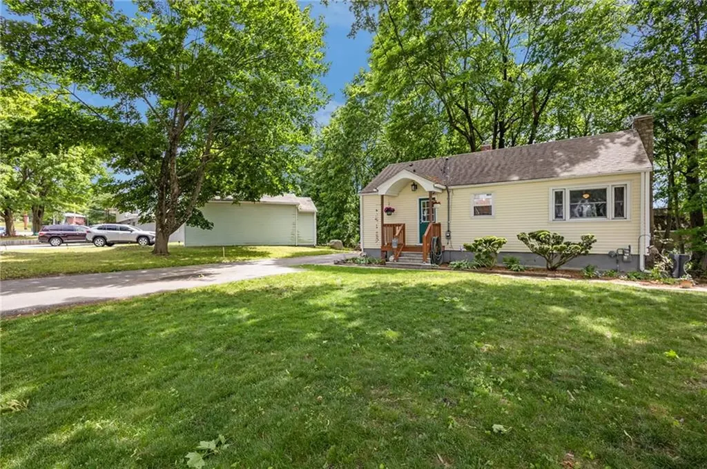 1223 Cumberland Hill Road Woonsocket RI 02895