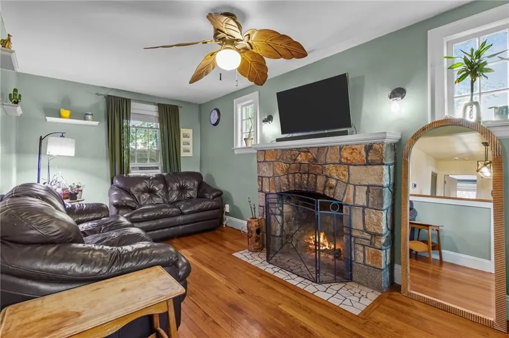 1223 Cumberland Hill Road Woonsocket RI 02895