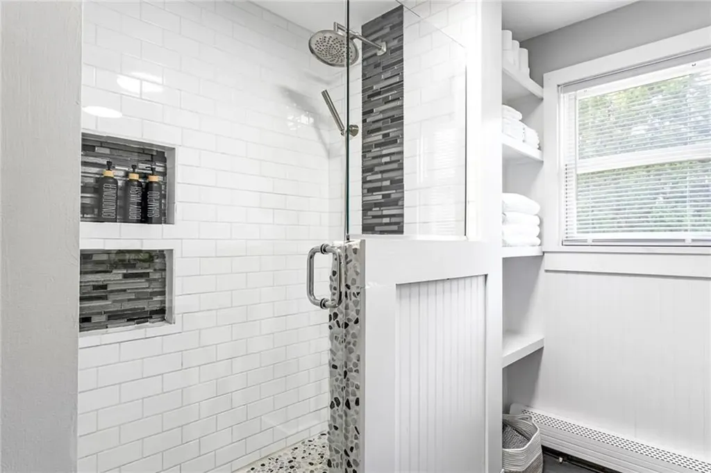 18 Waterman Street Bristol RI 02809