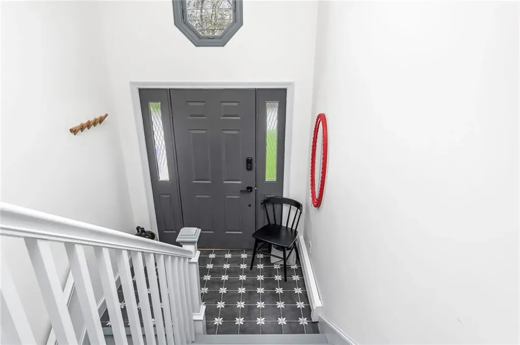 18 Waterman Street Bristol RI 02809