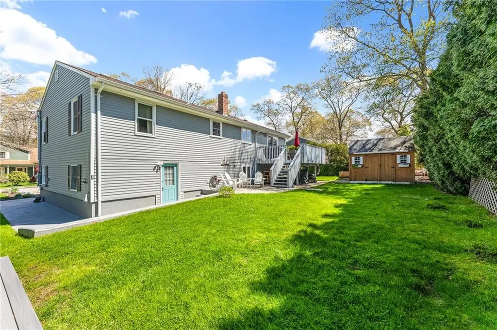 18 Waterman Street Bristol RI 02809