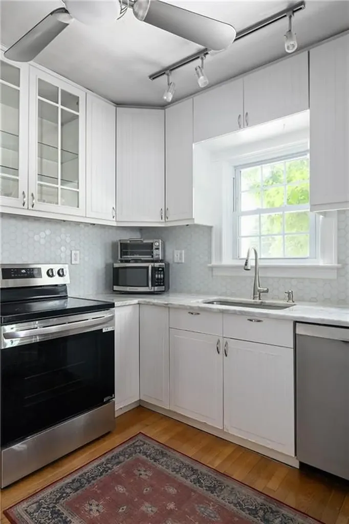 14 Boyden Boulevard East Providence RI 02915