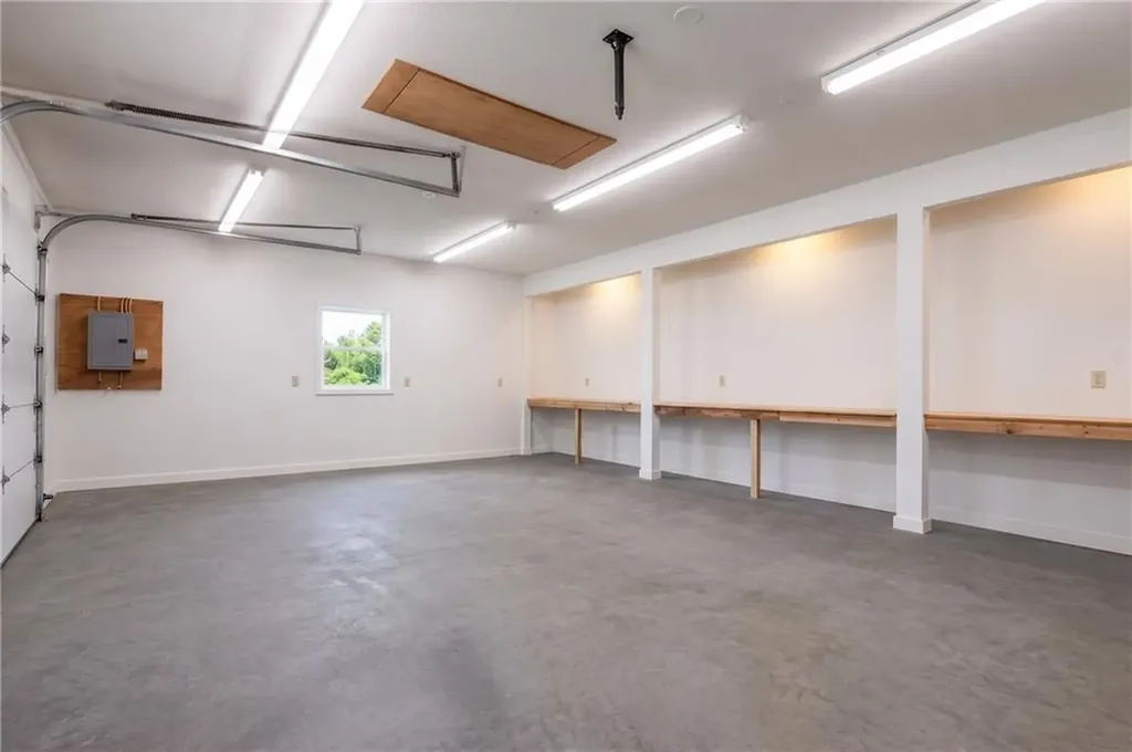35 Leuba Road Coventry RI 02816