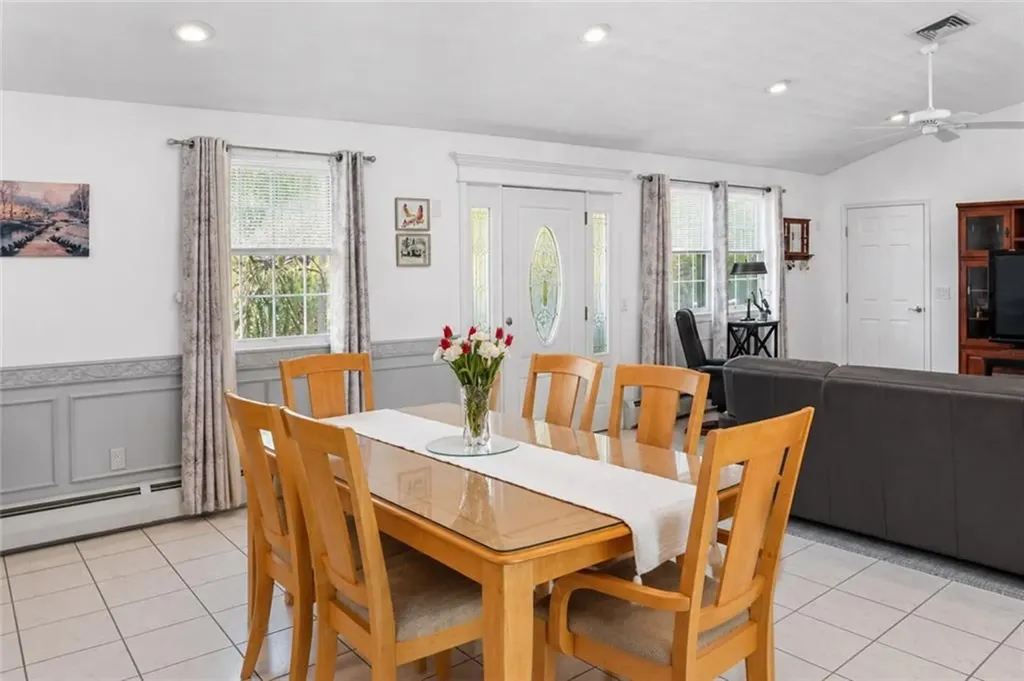 35 Leuba Road Coventry RI 02816