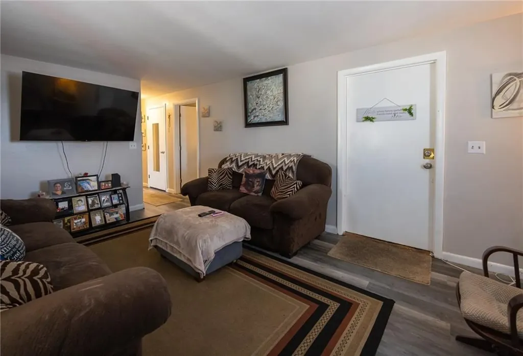 3 Benedict Street Pawtucket RI 02861