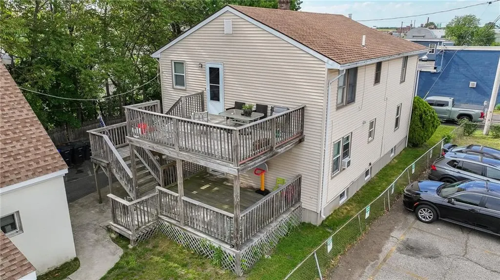 3 Benedict Street Pawtucket RI 02861
