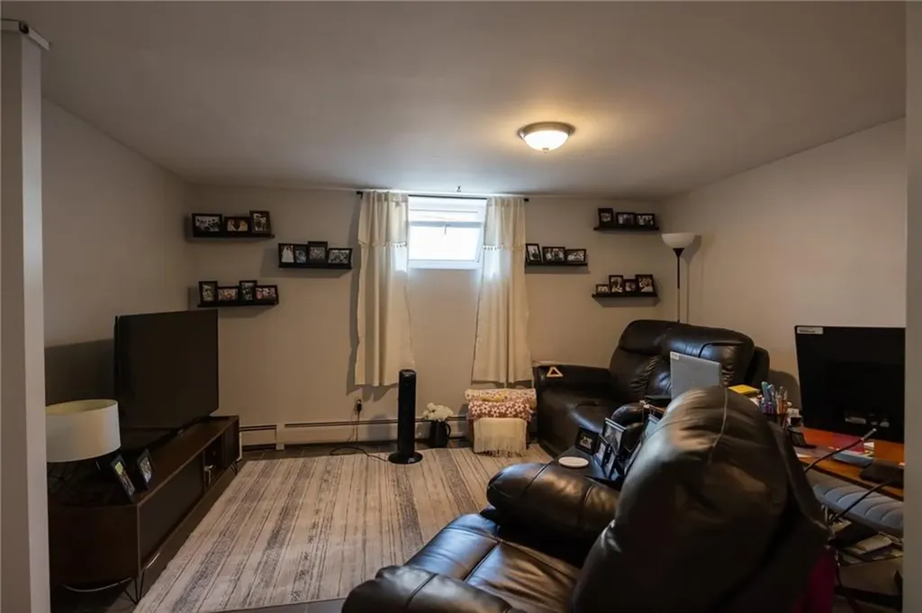 3 Benedict Street Pawtucket RI 02861