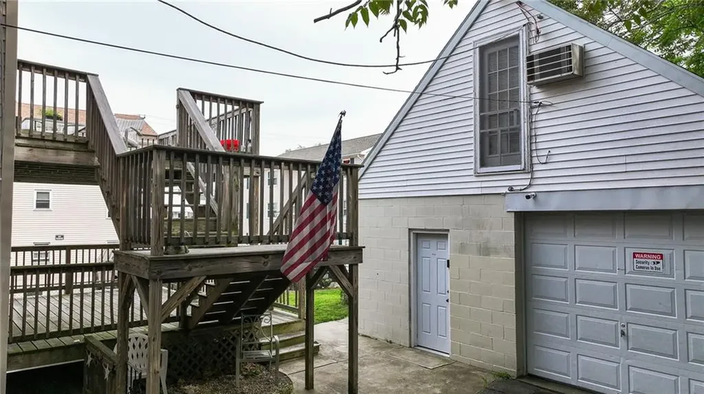 3 Benedict Street Pawtucket RI 02861