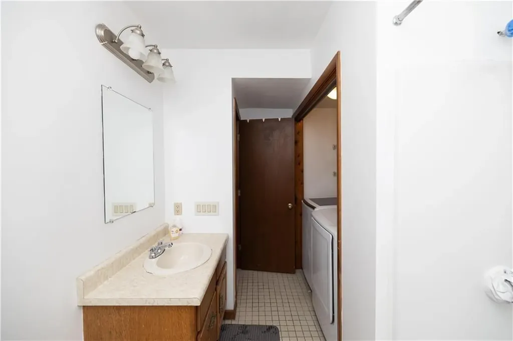 36 Kristee Circle West Warwick RI 02893