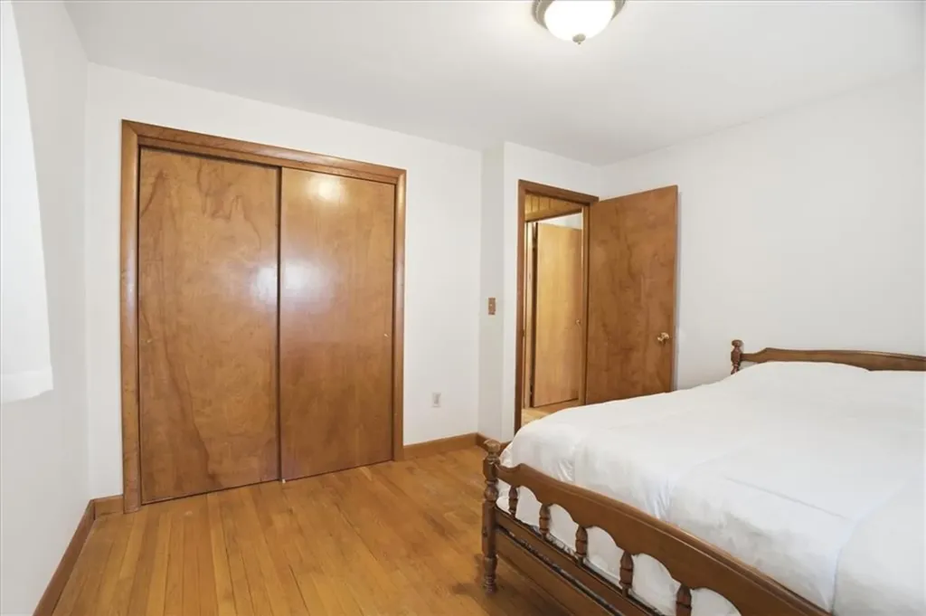 14 Stone Avenue Warwick RI 02889