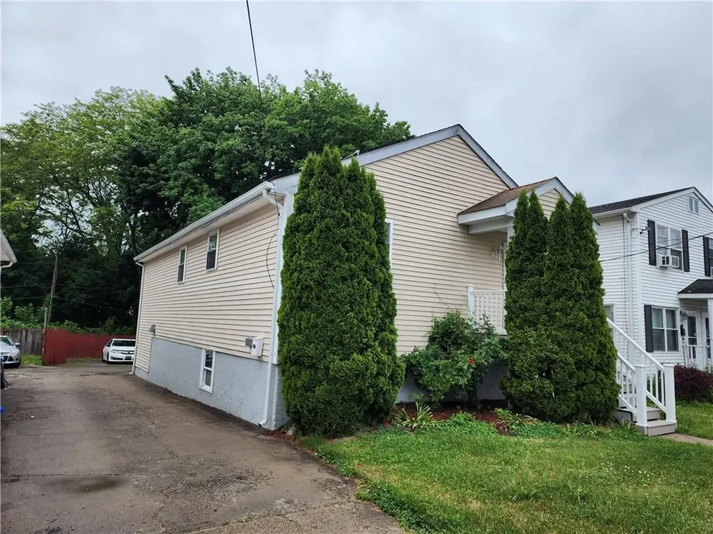 37 Mercy Street Providence RI 02909