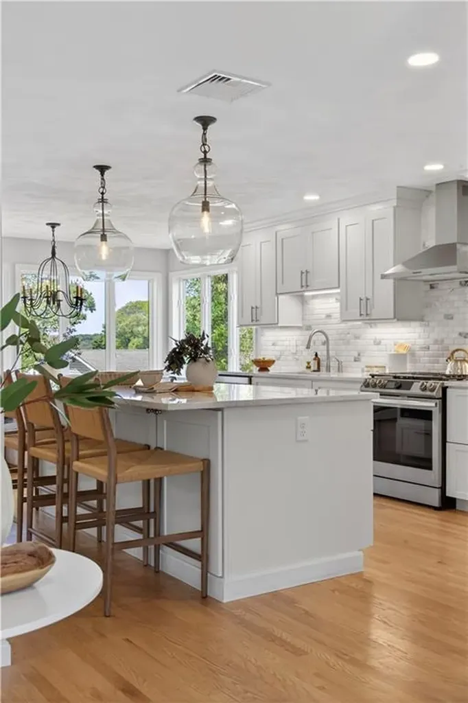 150 Cedar Island Road Narragansett RI 02882