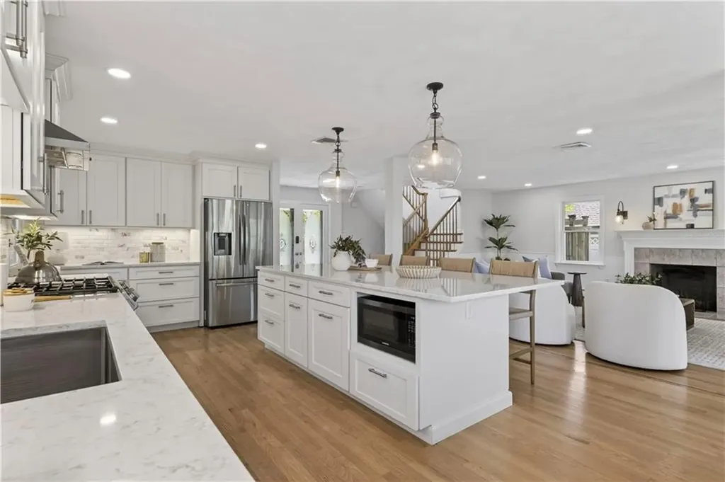 150 Cedar Island Road Narragansett RI 02882