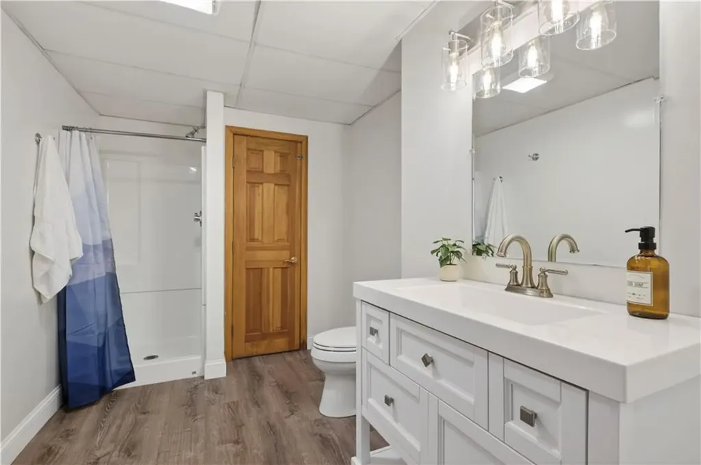 150 Cedar Island Road Narragansett RI 02882