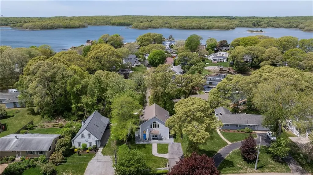 150 Cedar Island Road Narragansett RI 02882