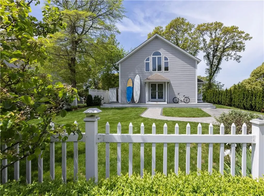 150 Cedar Island Road Narragansett RI 02882