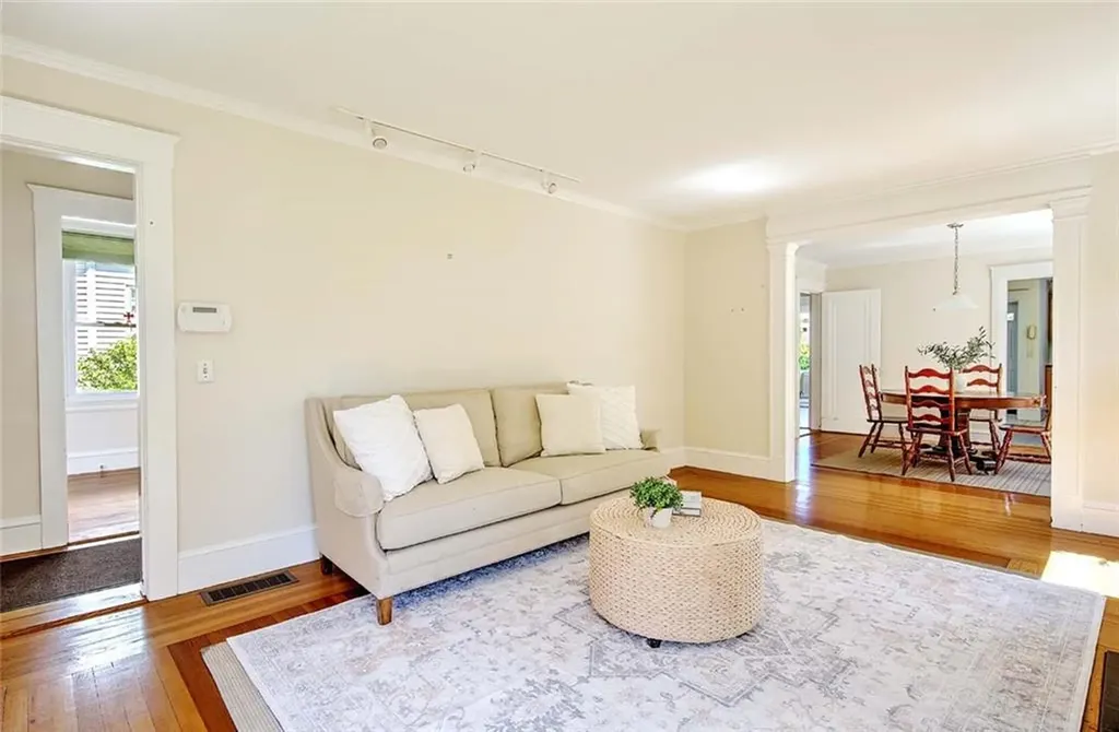 30 Langham Road Providence RI 02906