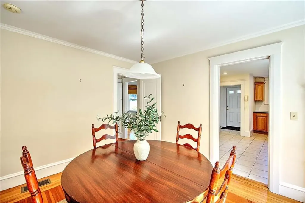 30 Langham Road Providence RI 02906