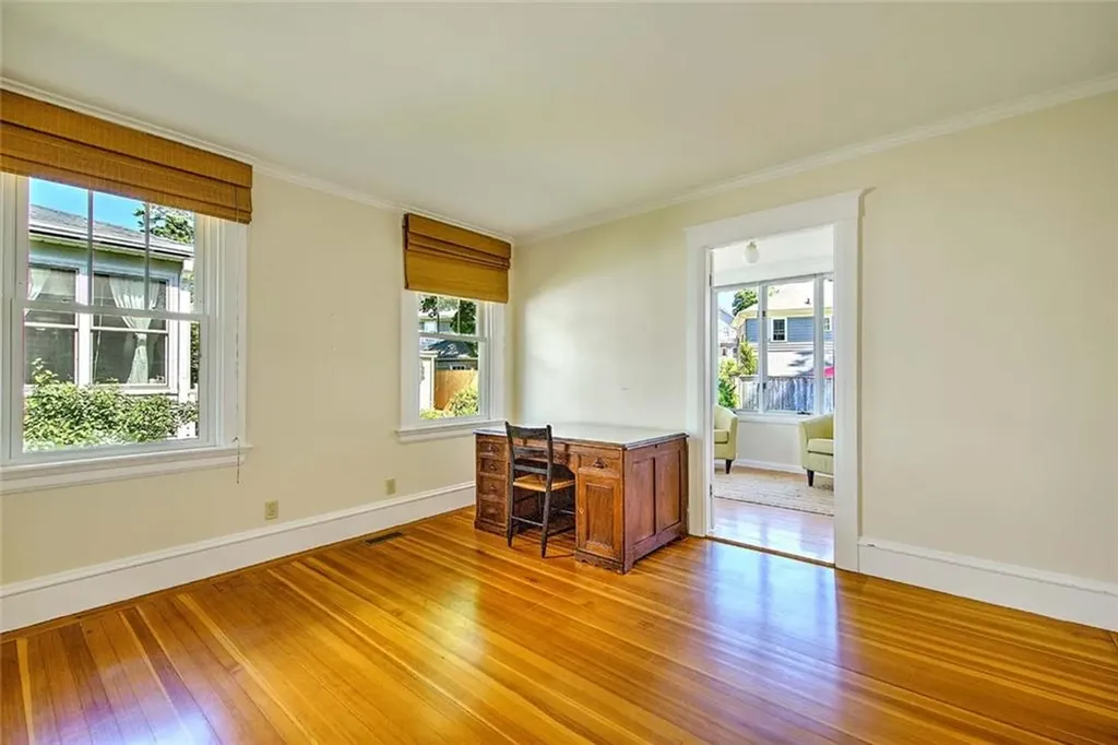 30 Langham Road Providence RI 02906