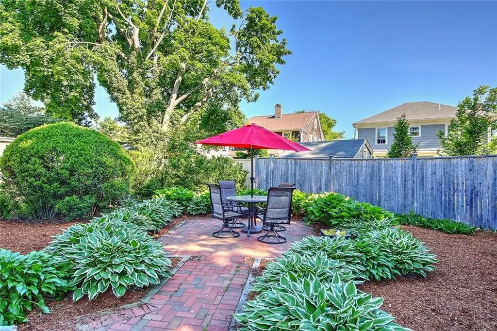 30 Langham Road Providence RI 02906