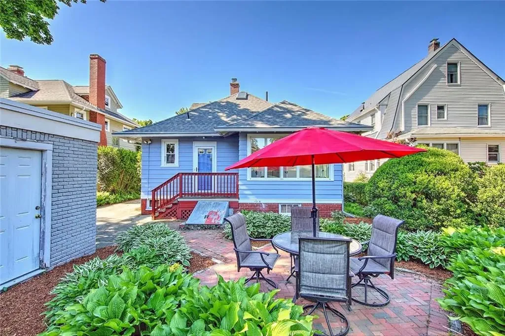 30 Langham Road Providence RI 02906