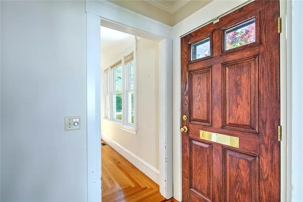 30 Langham Road Providence RI 02906