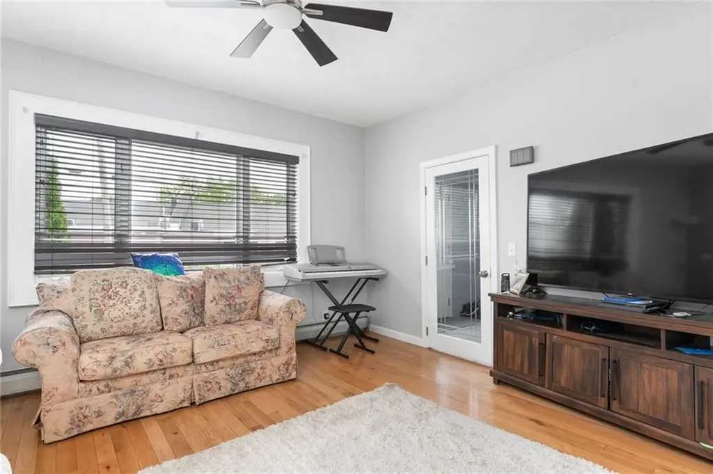 27 21 25 Pike Street West Warwick RI 02893