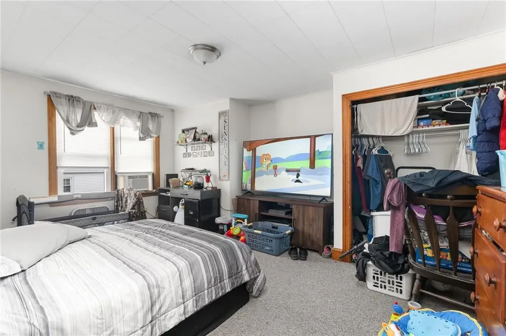 27 21 25 Pike Street West Warwick RI 02893