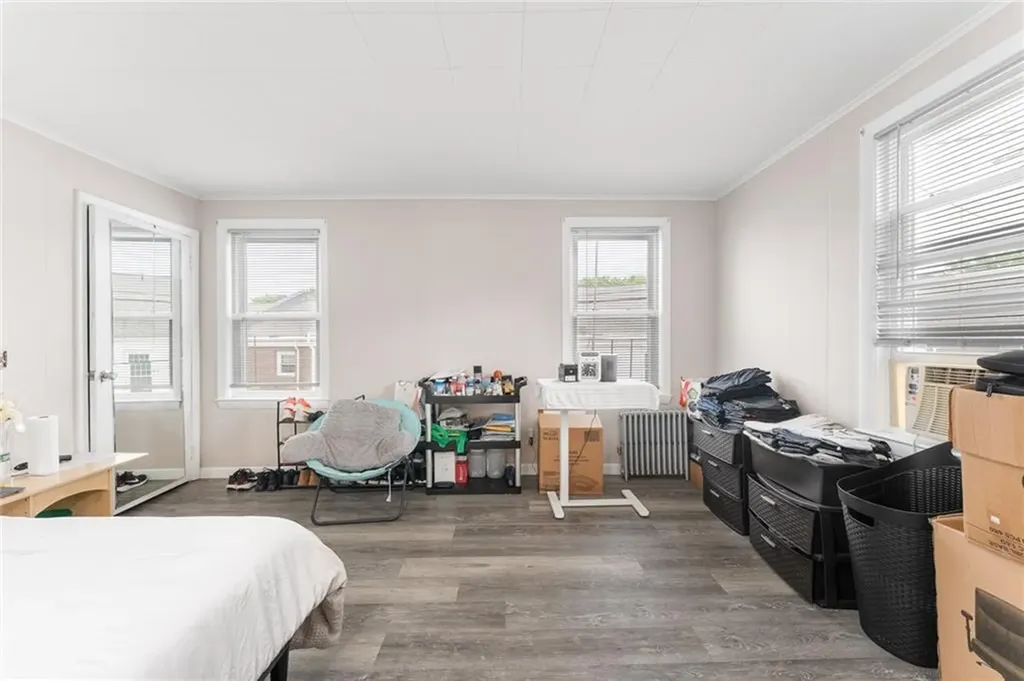 27 21 25 Pike Street West Warwick RI 02893