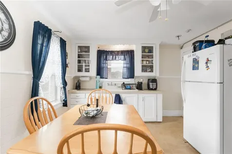 27 21 25 Pike Street West Warwick RI 02893