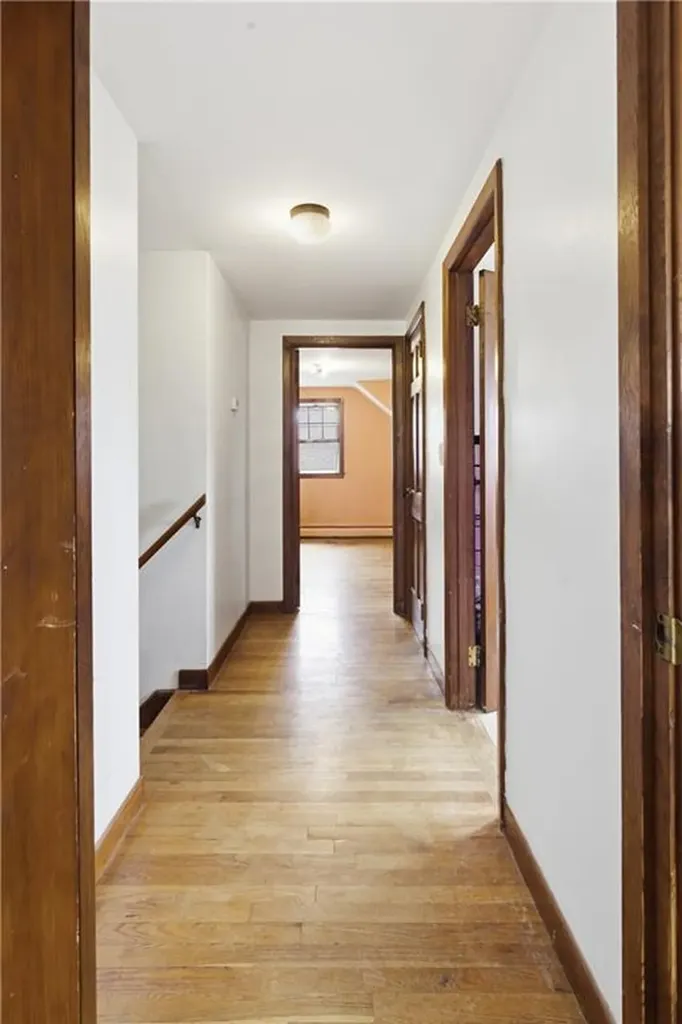 129 Dewolf Avenue Bristol RI 02809