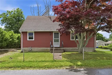 129 Dewolf Avenue Bristol RI 02809