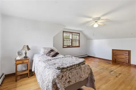 129 Dewolf Avenue Bristol RI 02809