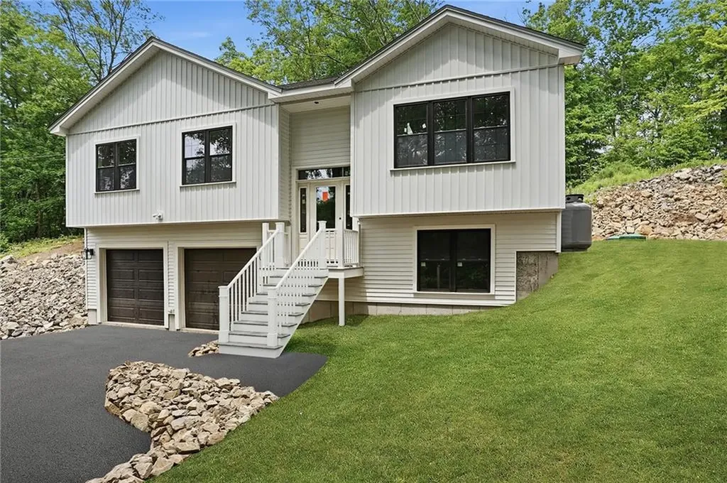 51 Birch Road Cumberland RI 02864
