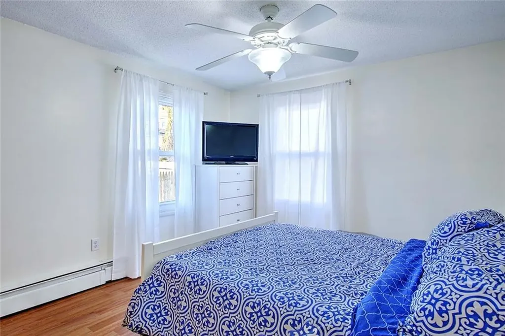 72 Vermont Street Cranston RI 02920