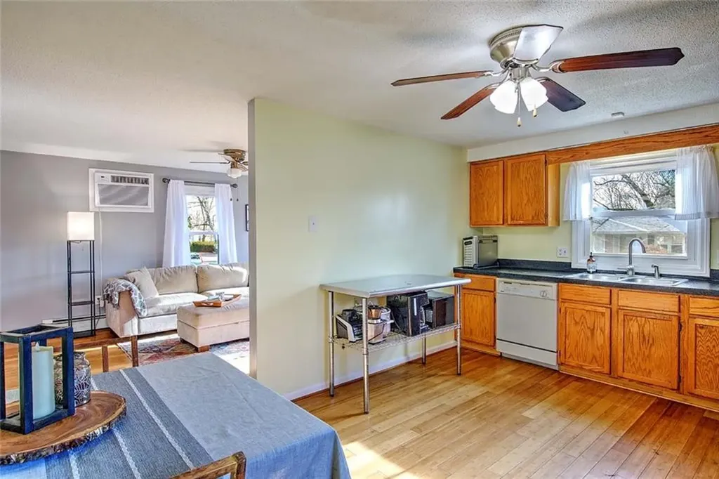 72 Vermont Street Cranston RI 02920