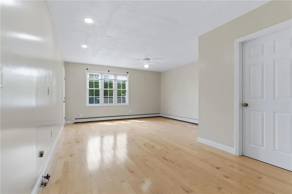 20 Killey Avenue Warwick RI 02889