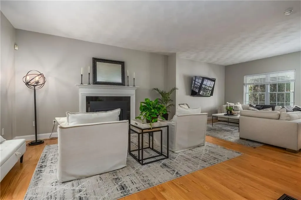 53 Orchard Valley Drive Cranston RI 02921