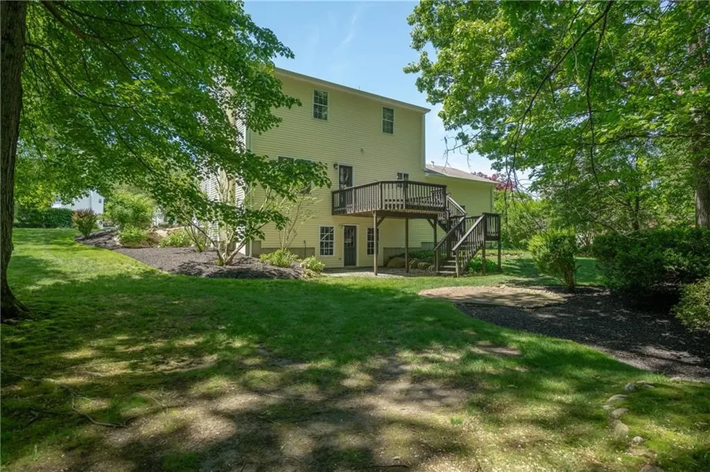 53 Orchard Valley Drive Cranston RI 02921